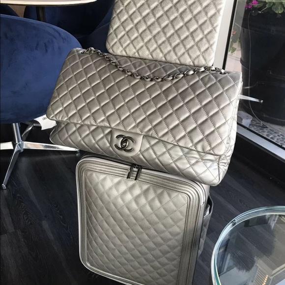 CHANEL TROLLEY CAVIAR LUGGAGE - Picture 2 of 8